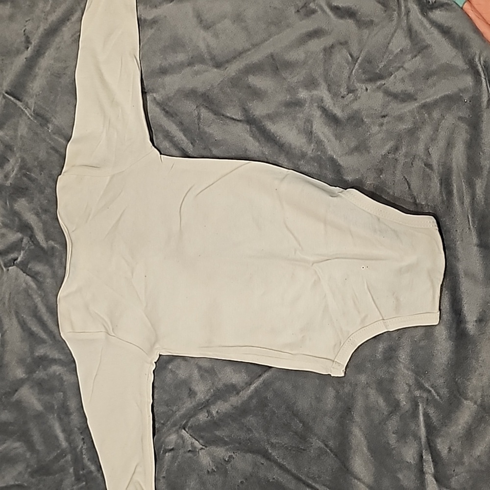 F Acme Baby Co. Cream elephant onesie 3-6mo. - Picture 5 of 5